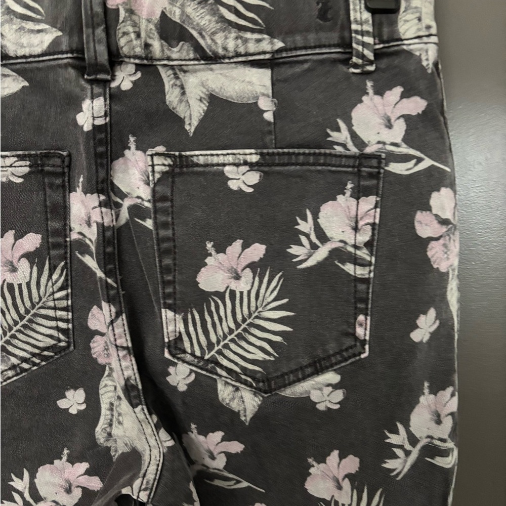 Juicy Couture Floral Skinny Pants - Picture 3 of 3